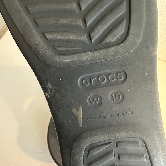 Crocs Monterey Metallic Wedge Toe Post Sandals Size 10 Silver Black Flip Flops - Picture 5 of 11